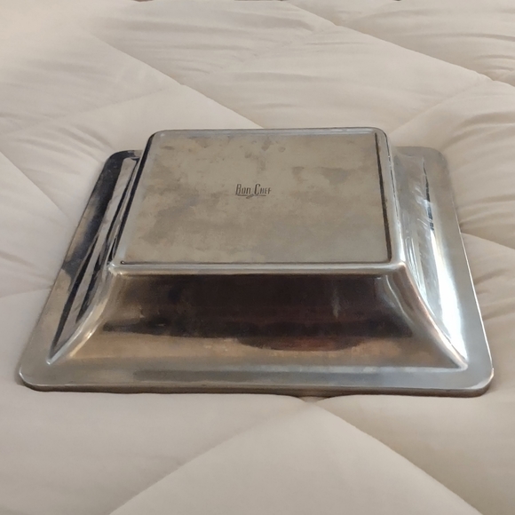 Bon Chef Food Pan Serving Dish Sleek Contemporary Design 12"x 12" - Picture 4 of 12